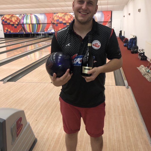 Po úvodných rundách GRAND PRIX PREŠOV 2018 na čele Fabio Merkovský!